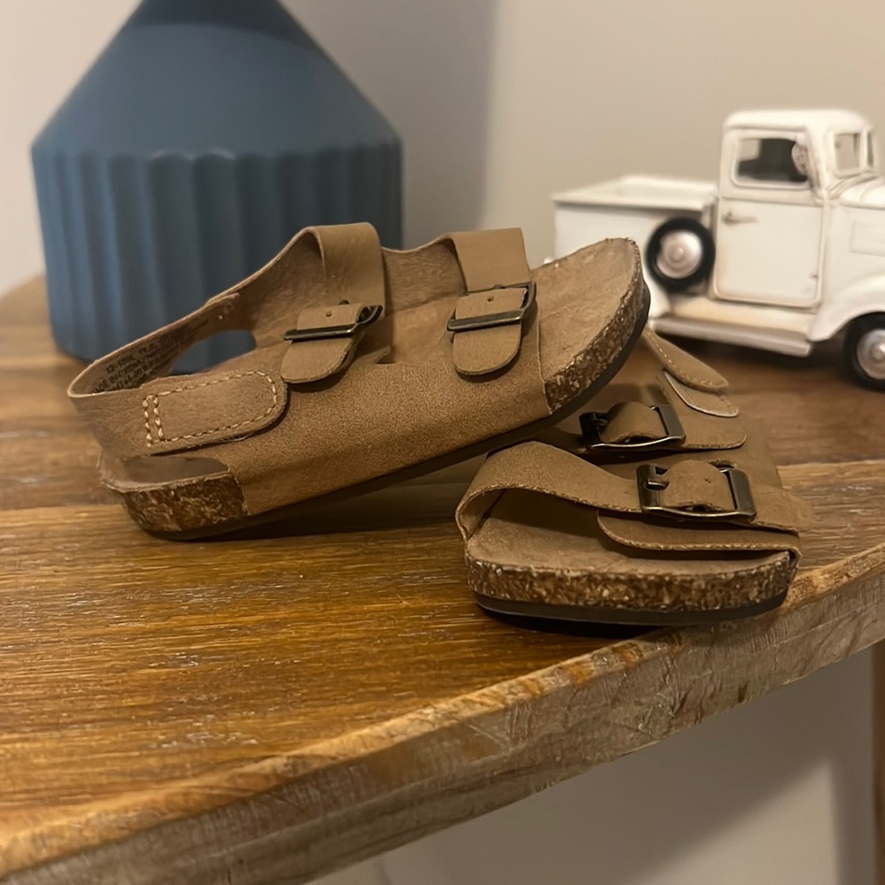 12-18M Sandals old navy